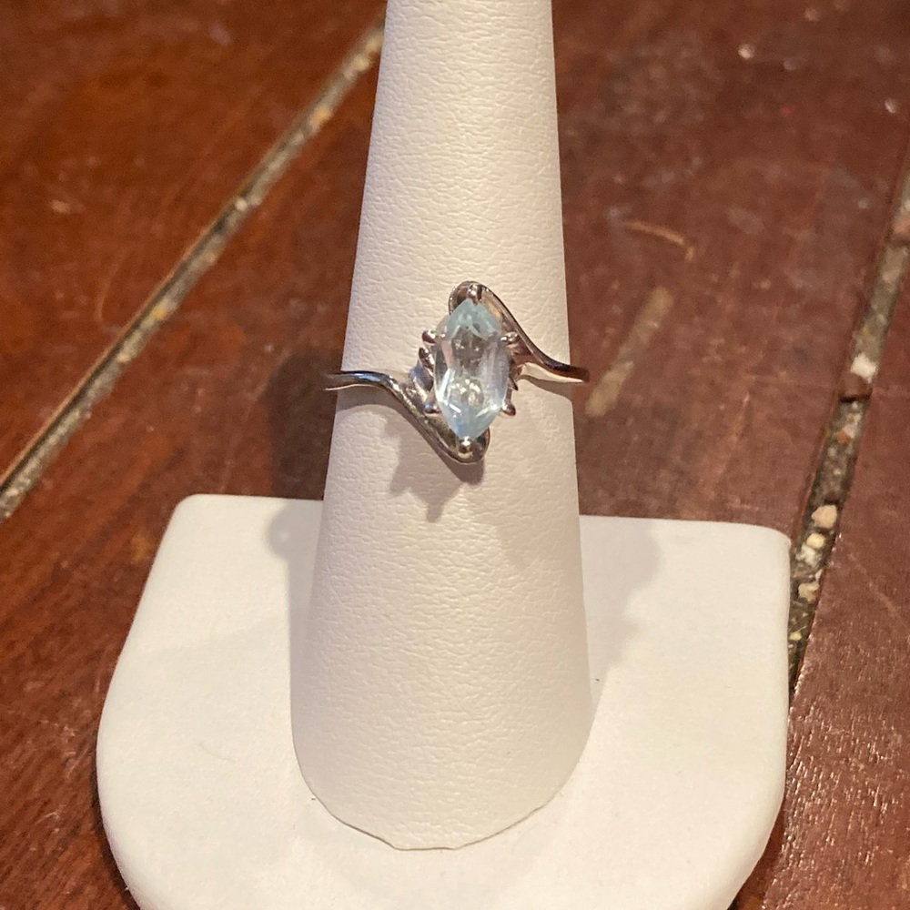 NWOT MARQUISE AQUAMARINE SET IN 925 SILVER. SZ 7.5 - Picture 6 of 6